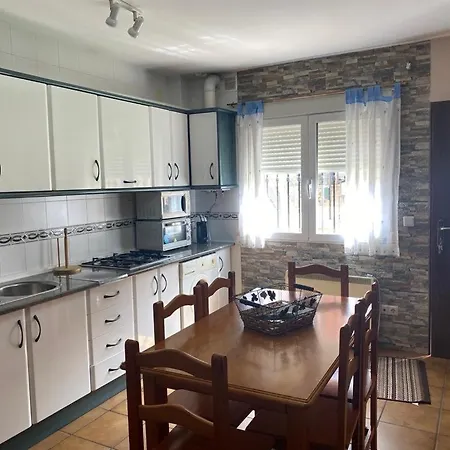 Casa Mirian بيت للعطل *